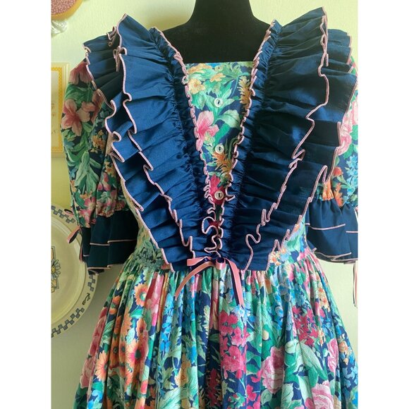 80's vintage Call it Fancy floral puff sleeve bow accent square dancing dress - Picture 5 of 11